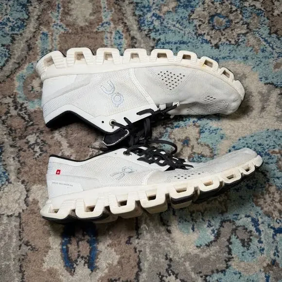 On Cloud running Shoe 10 - Picture 6 of 8